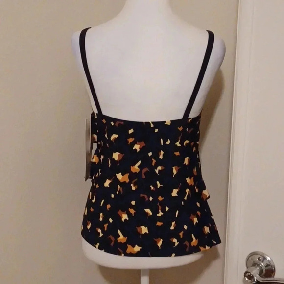 🌺New swimsuit top. - Picture 11 of 12